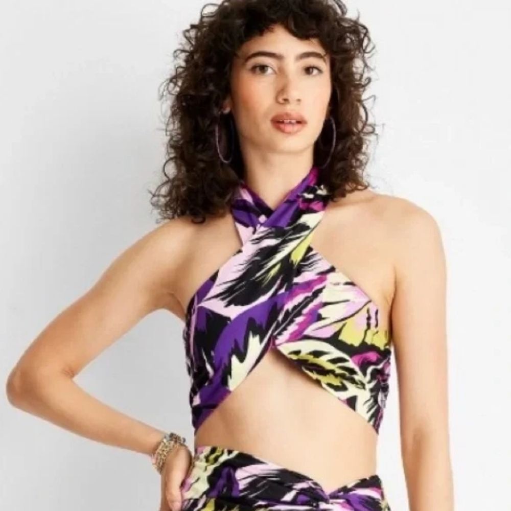 NWT Future Collective x Alani Noelle Botanical Wrap Neck Halter Tiny Top XS